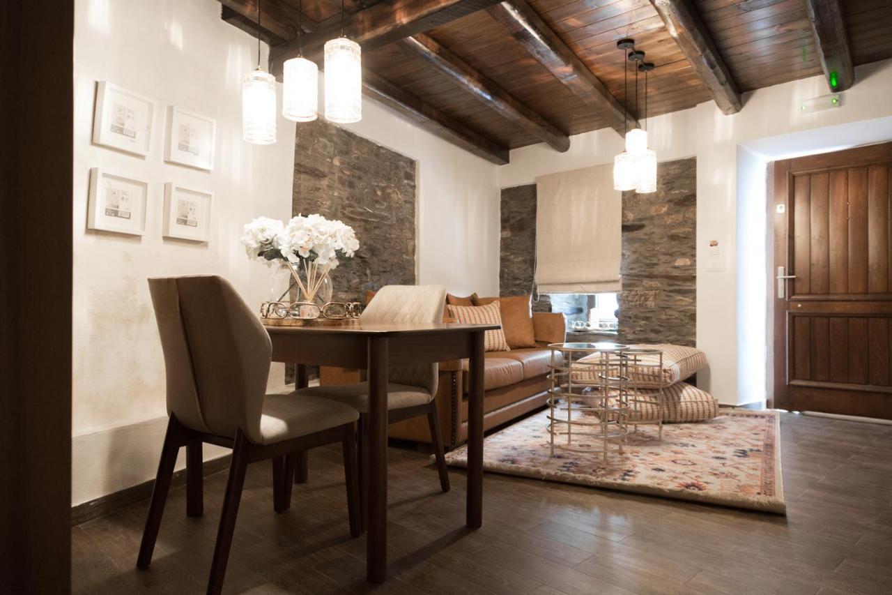 1822 Makrinitsa Suites ภายนอก รูปภาพ