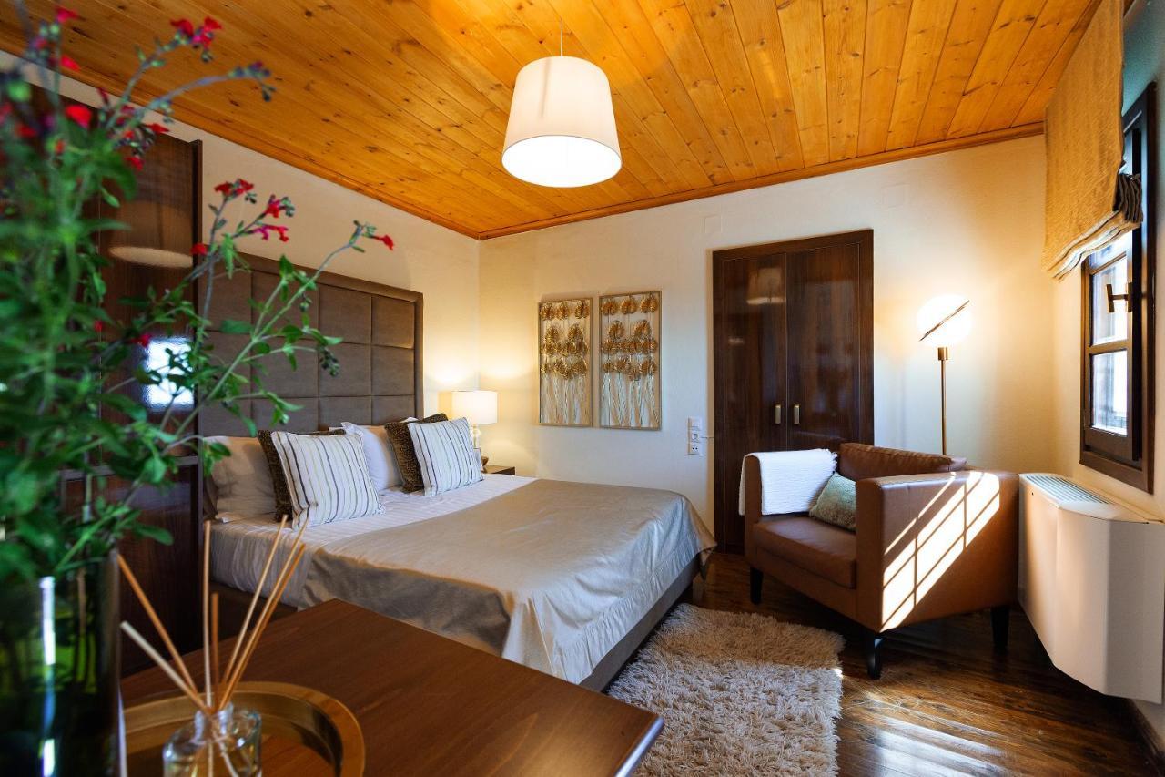 1822 Makrinitsa Suites ภายนอก รูปภาพ