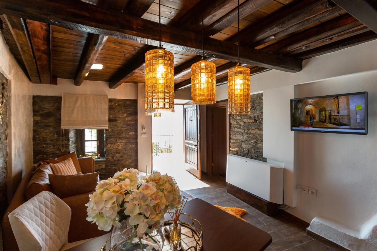 1822 Makrinitsa Suites ภายนอก รูปภาพ